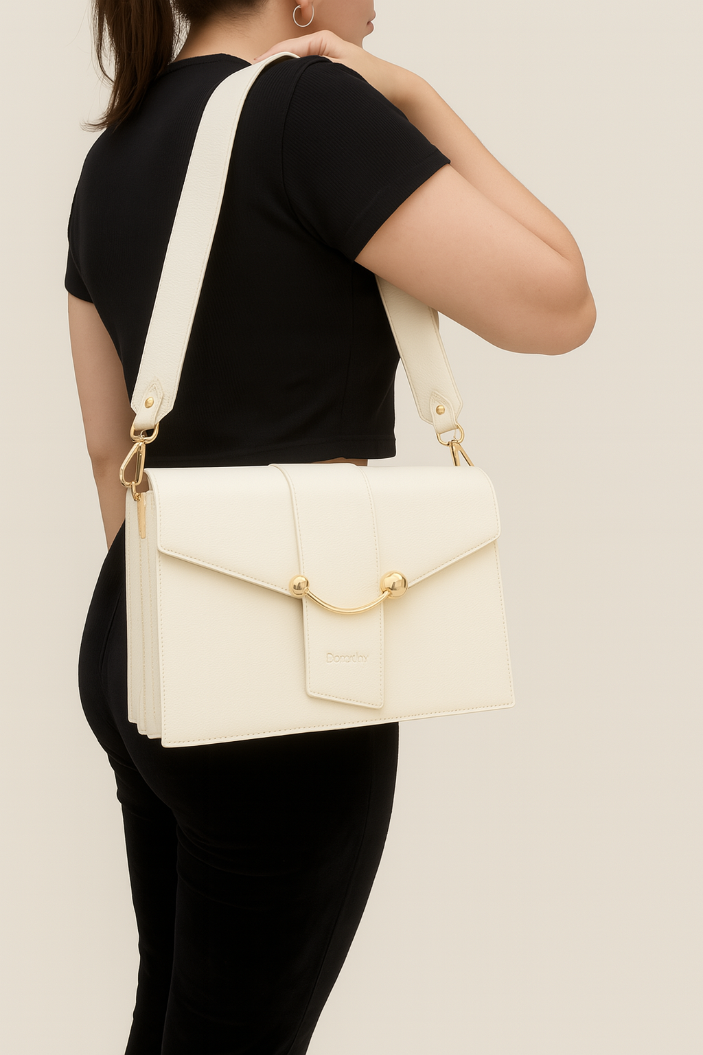 gid://shopify/MediaImage/26581409005638